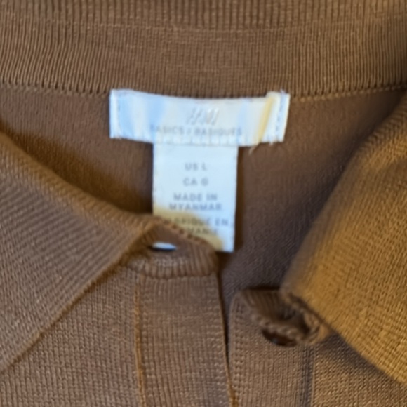 H&M collared fine knit - Picture 2 of 2